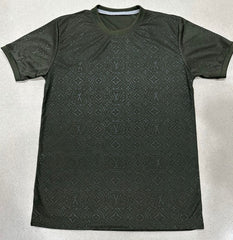 LOUVOTTIUN TEES